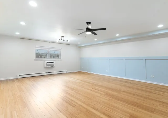 Homes for sale in Oak Park, IL | 415 S Maple Ave #202, Oak Park, IL 60302 | MLS# 12701736