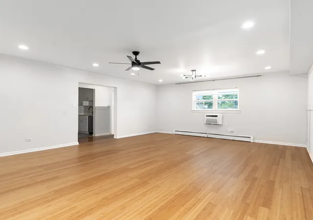 Homes for sale in Oak Park, IL | 415 S Maple Ave #202, Oak Park, IL 60302 | MLS# 12701736