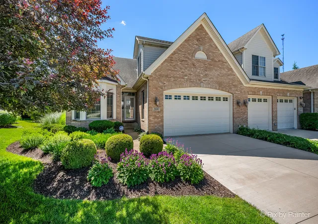 Photo 1 of Sale Pending at 2697 Nicole Cir, Aurora, IL 60502 | MLS# 12701745 | Listing updated on 2026-10-01