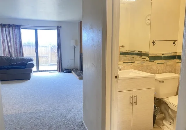 3rd image of 1620 Waxwing Ct, Schaumburg, IL 60173 | MLS# 12701749