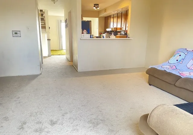 5th image of 1620 Waxwing Ct, Schaumburg, IL 60173 | MLS# 12701749