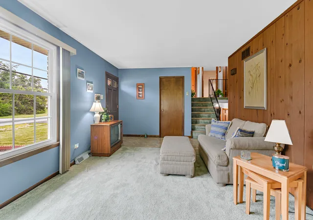 Photo 4 of Single family home for sale at 47 N Wabash Ave, Glenwood, IL 60425 | MLS# 12701753 | Listing updated on 2026-10-07