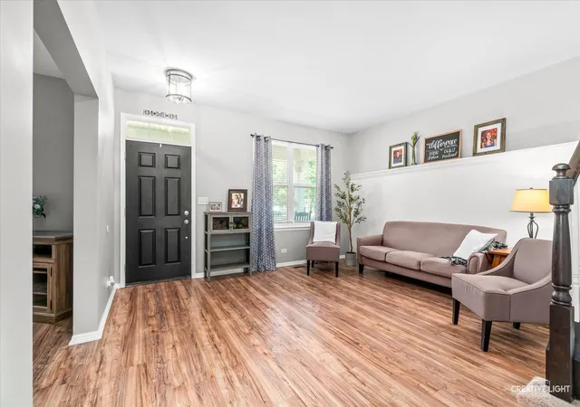 Photo 4 of Single family home for sale at 786 Bonaventure Dr, Oswego, IL 60543 | MLS# 12701802 | Listing updated on 2026-10-05