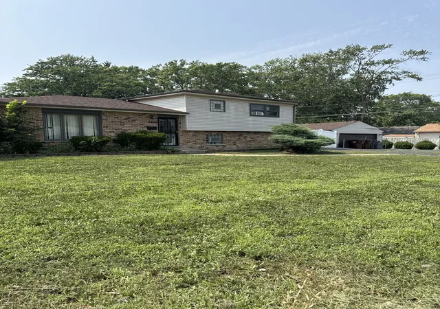 1st image of 2900 175th St, Hazel Crest, IL 60429 | MLS# 12701811