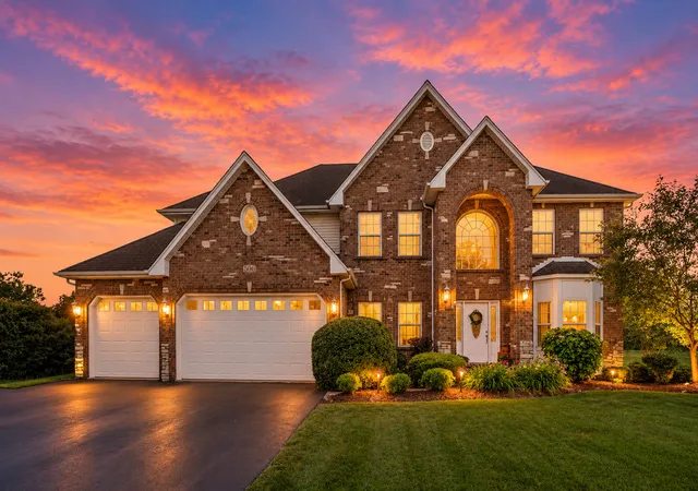 Photo 1 of Single family home for sale at 506 Simsbury Ct, Oswego, IL 60543 | MLS# 12701838 | Listing updated on 2026-10-03