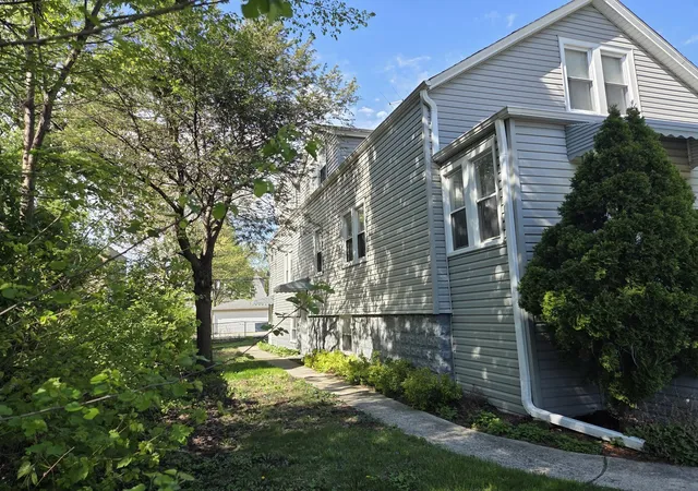 1st image of 5484 W Gettysburg St, Chicago, IL 60630 | MLS# 12701869