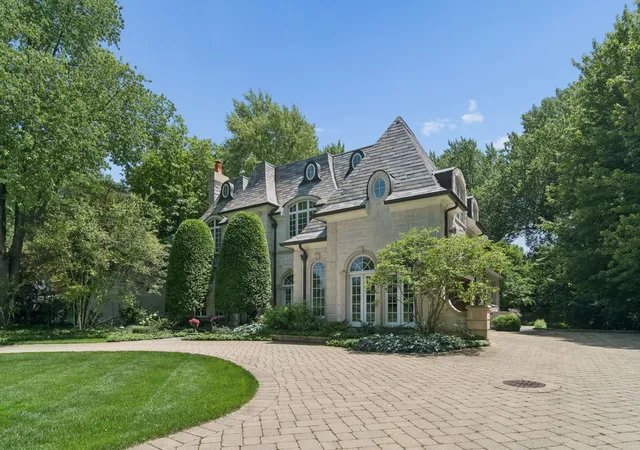 2nd image of 1128 Mt Pleasant Rd, Winnetka, IL 60093 | MLS# 12701871