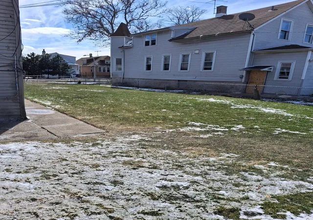 Listing Photo 4 - Condo for sale in building located at 864 E 87th Pl, Chicago, IL 60619
