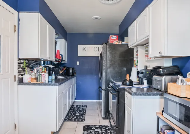 Photo 3 of Townhouse for sale at 18w133 Kirkland Ln, Villa Park, IL 60181 | MLS# 12701907 | Listing updated on 2026-09-29