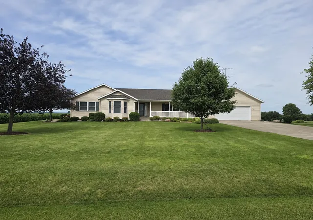 2nd image of 2930 N 1200 E Rd, Clifton, IL 60927 | MLS# 12701909