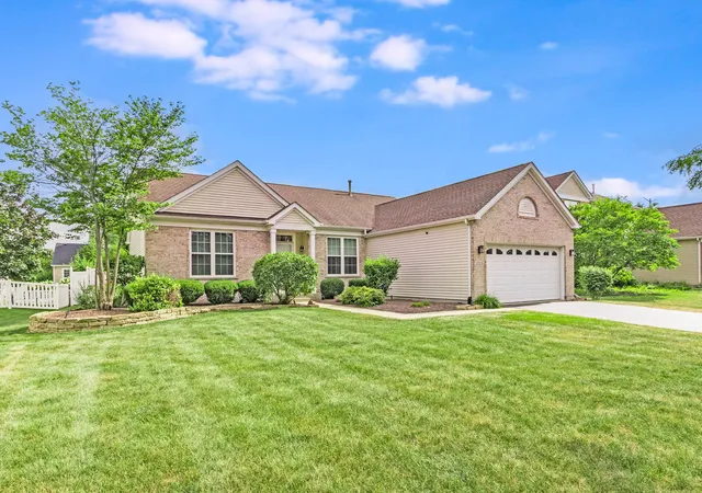 Photo 2 of Single family home for sale at 1715 Wintercrest Ct, Shorewood, IL 60404 | MLS# 12701970 | Listing updated on 2026-09-24