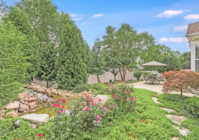 4th image of 1715 Wintercrest Ct, Shorewood, IL 60404 | MLS# 12701970