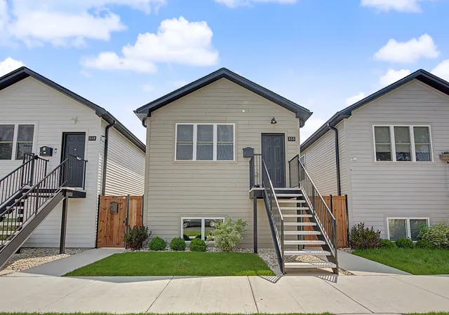 Homes for sale in Chicago, IL | 555 N Springfield Ave, Chicago, IL 60624 | MLS# 12702046