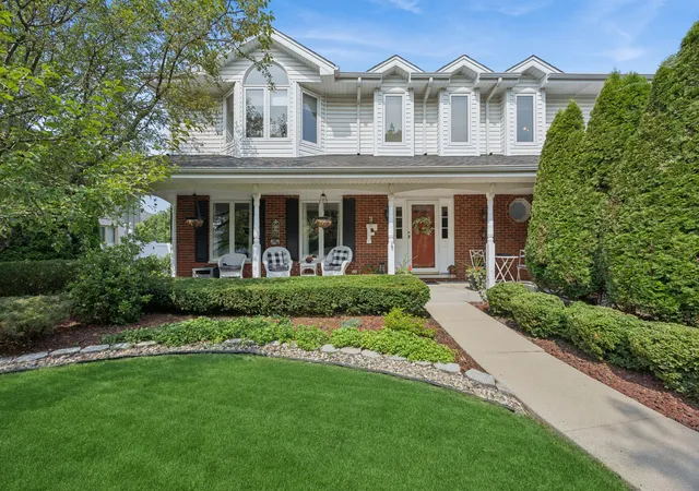 3rd image of 15518 Harbor Town Dr, Orland Park, IL 60462 | MLS# 12702052