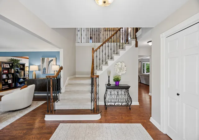 4th image of 15518 Harbor Town Dr, Orland Park, IL 60462 | MLS# 12702052