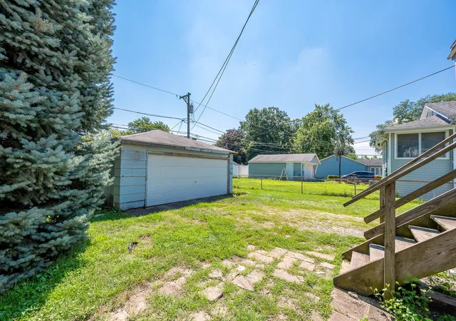 Homes for sale in Midlothian, IL | 14947 Hamlin Ave, Midlothian, IL 60445 | MLS# 12702075