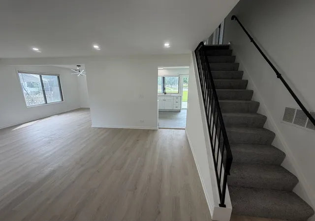 5th image of 844 Marina Ter W, Bartlett, IL 60103 | MLS# 12702112