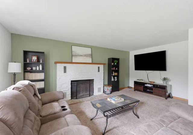 Homes for sale in Coal Valley, IL | 2808 W 3rd St, Coal Valley, IL 61240 | MLS# 12702119
