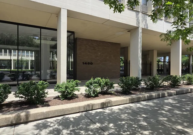 Homes for sale in Chicago, IL | 1450 E 55th Pl #920S, Chicago, IL 60637 | MLS# 12702143