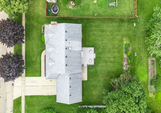 Homes for sale in De Kalb, IL | 207 Barb Blvd, De Kalb, IL 60115 | MLS# 12702191