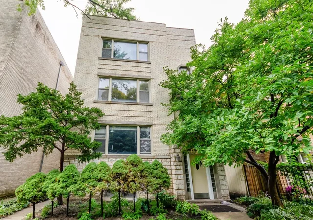 Multi family home for sale at 6128 N Francisco Ave, Chicago, IL 60659 | MLS# 12702217