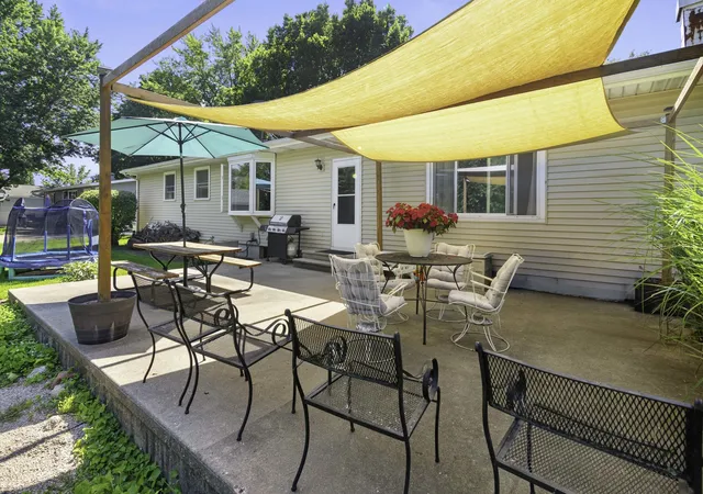 3rd image of 158 Tammy Ln, Lake Holiday, IL 60552 | MLS# 12702238