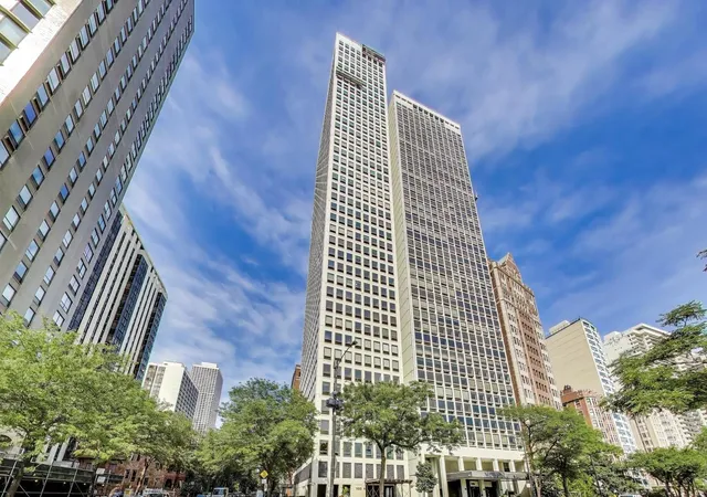 2nd image of 1100 N Lake Shore Dr #27B, Chicago, IL 60611 | MLS# 12702274