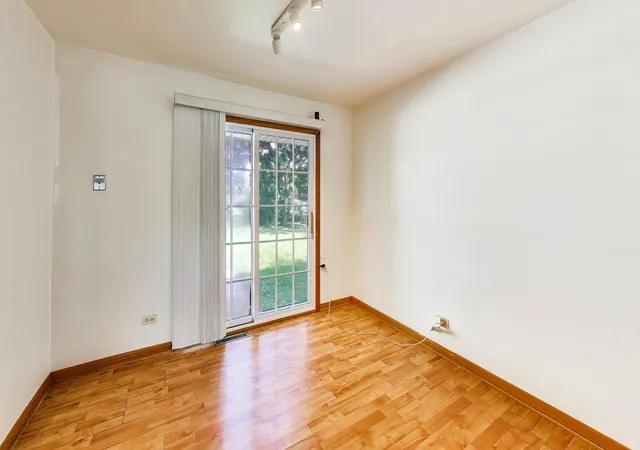 5th image of 249 Sunrise Ave, Willowbrook, IL 60527 | MLS# 12702359