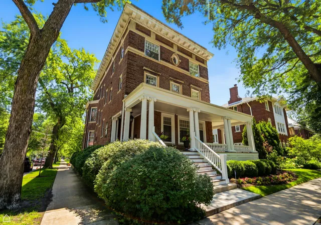 Photo 2 of Mansion for sale at 4901 S Kimbark Ave, Chicago, IL 60615 | MLS# 12702363 | Listing updated on 2026-09-27