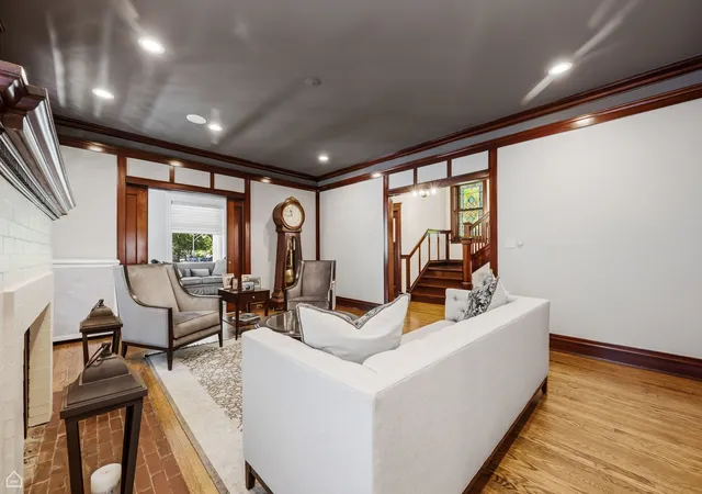 Photo 3 of Single family home for sale at 4901 S Kimbark Ave, Chicago, IL 60615 | MLS# 12702363 | Listing updated on 2026-09-27