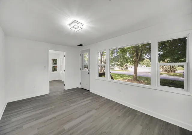 Photo 3 of Single family home for sale at 34904 N Carvis Dr, Lake Villa, IL 60046 | MLS# 12702386 | Listing updated on 2026-09-21