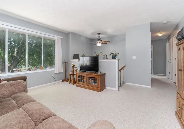 Photo 3 of Single family home for sale at 304 S Evergreen Ln, Bloomington, IL 61704 | MLS# 12702395 | Listing updated on 2026-07-29
