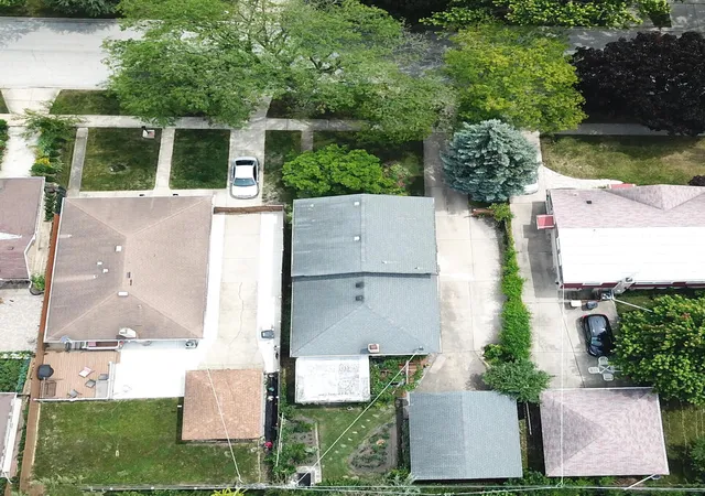 33rd image of 8936 N Elmore St, Niles, IL 60714 | MLS# 12702411