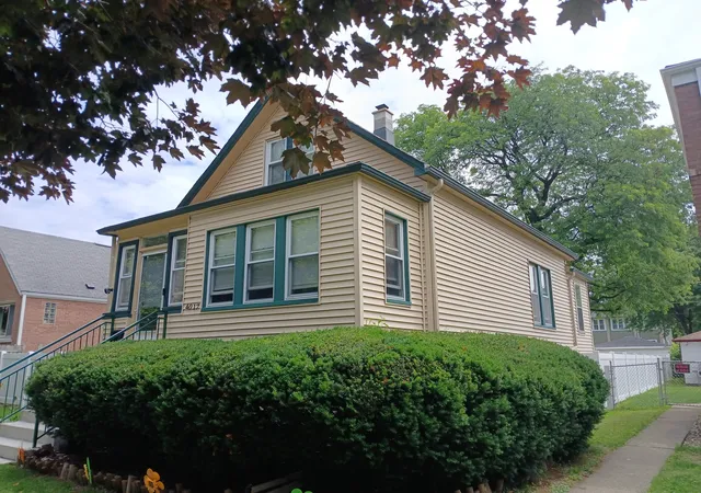 1st image of 4017 Oak Ave, Brookfield, IL 60513 | MLS# 12702470