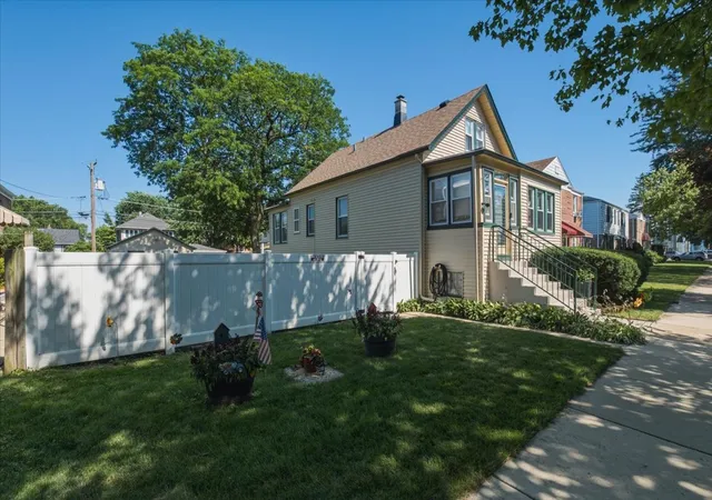 2nd image of 4017 Oak Ave, Brookfield, IL 60513 | MLS# 12702470
