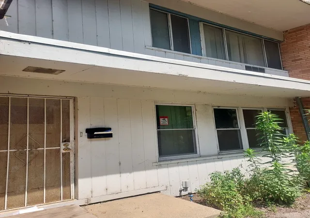 Photo 1 of Condo for sale at 7829 S South Shore Dr #G, Chicago, IL 60649 | MLS# 12702485 | Listing updated on 2026-09-17