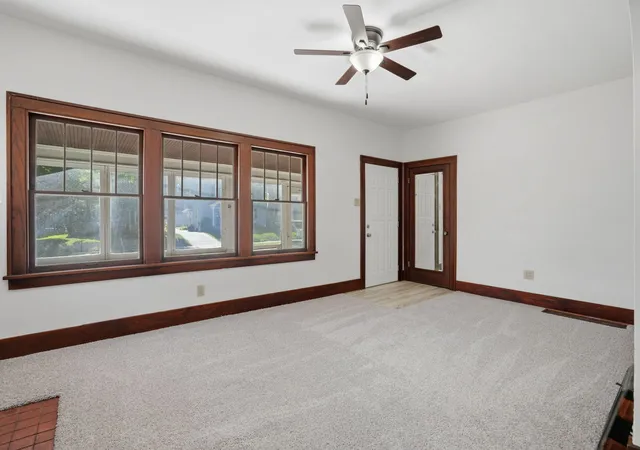 Homes for sale in Rock Island, IL | 1318 44Th St, Rock Island, IL 61201 | MLS# 12702536