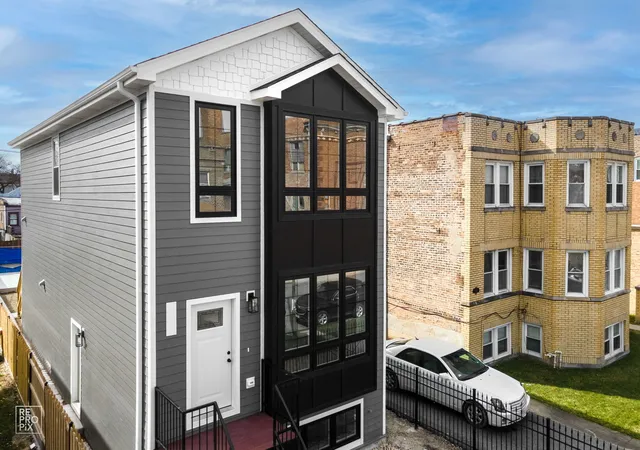Homes for sale in Chicago, IL | 4241 W Walton St, Chicago, IL 60651 | MLS# 12702561