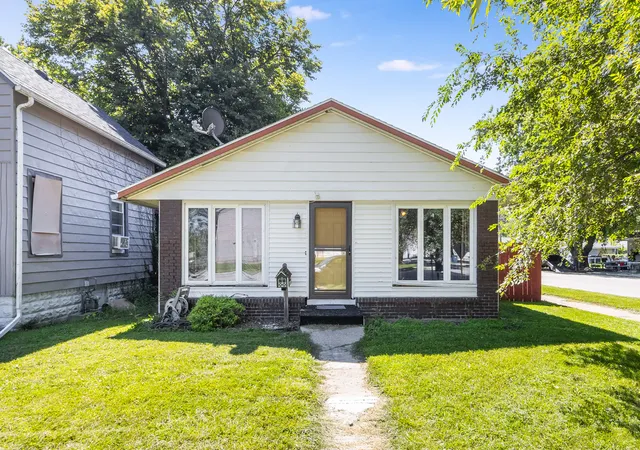 Homes for sale in Bradley, IL | 411 S Fulton Ave, Bradley, IL 60915 | MLS# 12702562