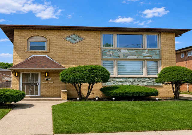2nd image of 379 Cornell Ave, Calumet City, IL 60409 | MLS# 12702571