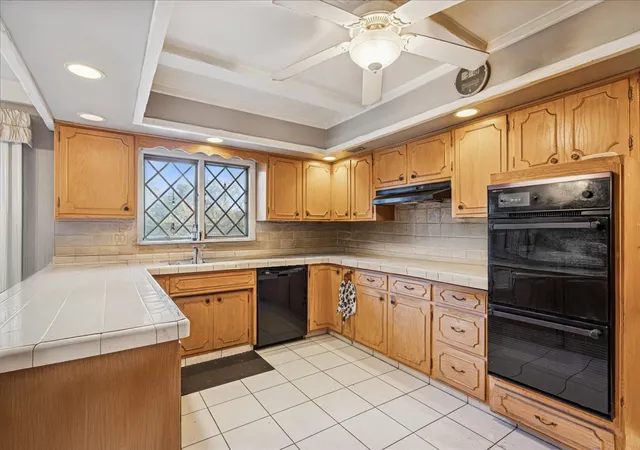 3rd image of 10129 Westmanor Dr, Franklin Park, IL 60131 | MLS# 12702591