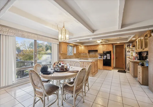 4th image of 10129 Westmanor Dr, Franklin Park, IL 60131 | MLS# 12702591