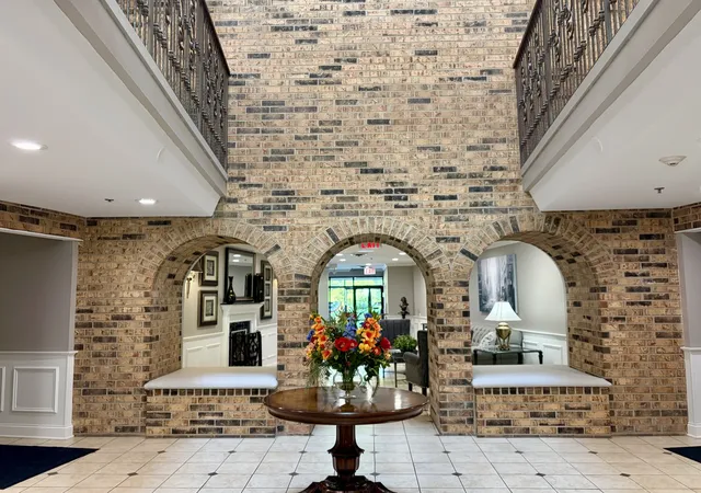2nd image of 501 Lake Hinsdale Dr, Willowbrook, IL 60527