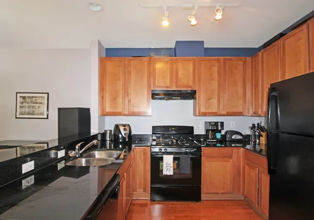2nd image of 2409 W 32 Pl, Chicago, IL 60608 | MLS# 12702727