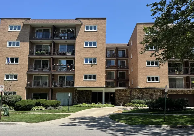 1st image of 2001 Sherman Ave #506, Evanston, IL 60201 | MLS# 12702789