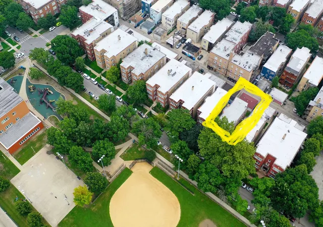 2nd image of 4621 N Lawndale Ave, Chicago, IL 60625 | MLS# 12702801