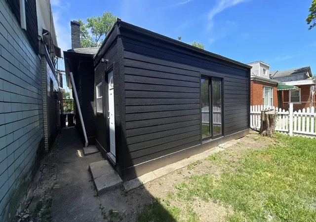 Homes for sale in Chicago, IL | 8156 S King Dr, Chicago, IL 60619 | MLS# 12702806
