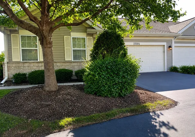 5th image of 21564 W Empress Ln, Plainfield, IL 60544 | MLS# 12702822