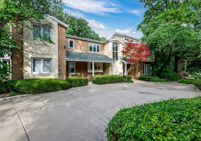 1st image of 112 Brinker Rd, Barrington, IL 60010 | MLS# 12702832