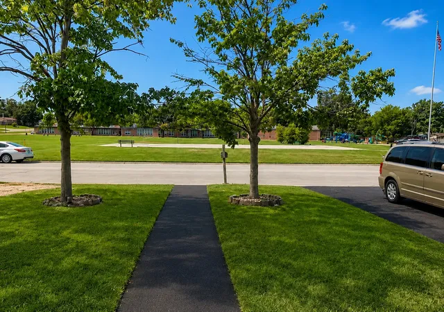 3rd image of 16225 Central Park Ave, Markham, IL 60428 | MLS# 12702834